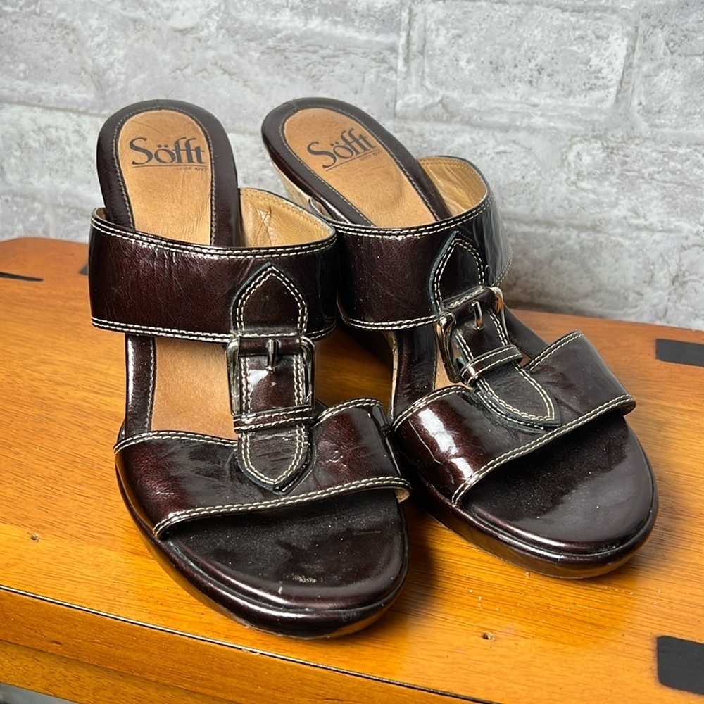 Sofft Slip on Wedge Heels
